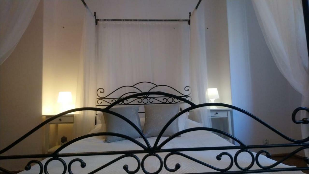 Apartmán Warszawa, Centrum, Wiejska 15, Kamienica Exteriér fotografie