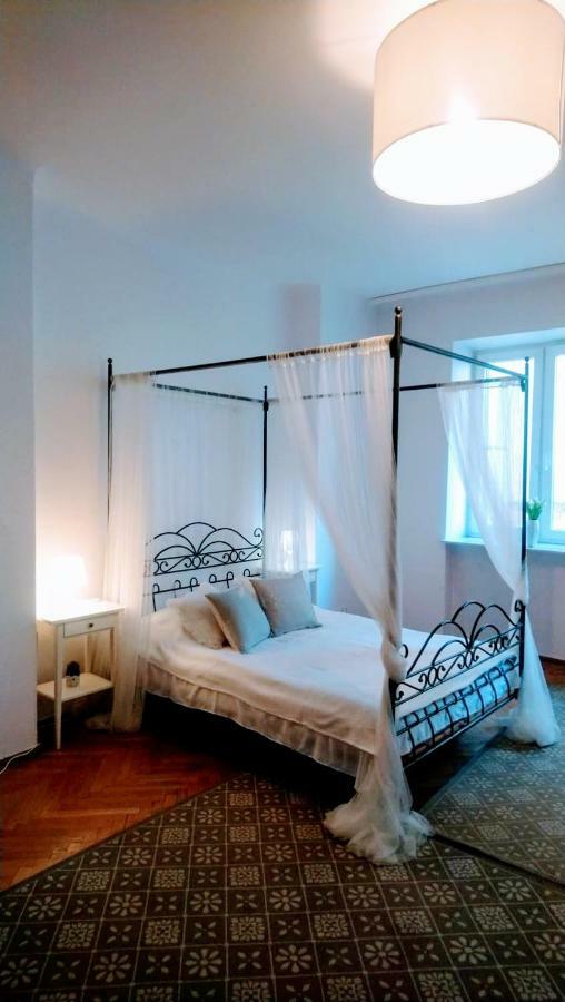 Apartmán Warszawa, Centrum, Wiejska 15, Kamienica Exteriér fotografie