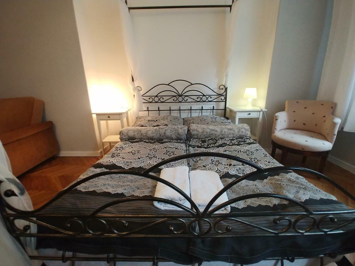 Apartmán Warszawa, Centrum, Wiejska 15, Kamienica Exteriér fotografie