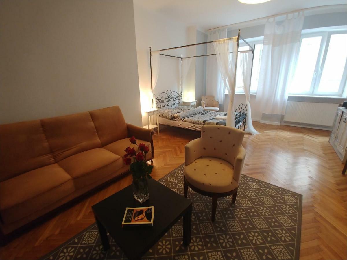 Apartmán Warszawa, Centrum, Wiejska 15, Kamienica Exteriér fotografie